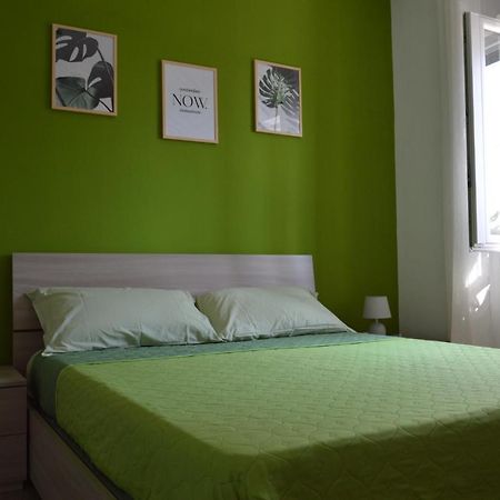 La Casa Di Barry Bed & Breakfast Pozzuoli Exterior foto